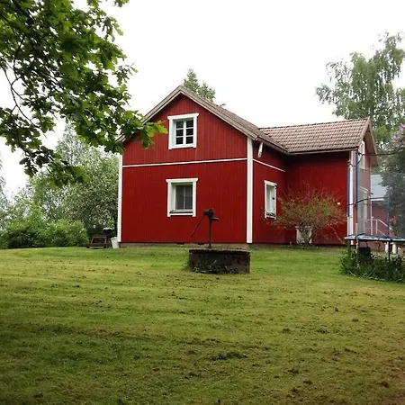 Semesterbostad Punavilla *